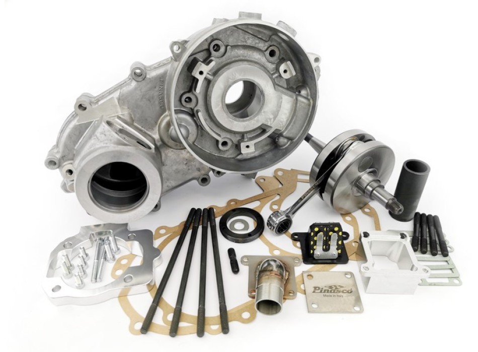 Carter Motore Vespa Faro basso 4 Prigionieri Con Albero 60mm